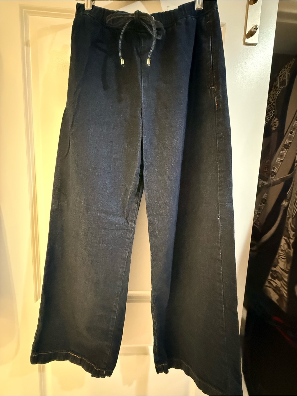 Zara Black Wide-Leg Drawstring Joggers